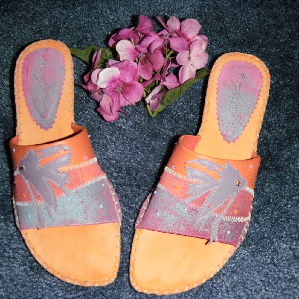 Arteffects Lucia Leather Kitten Heel sandals 7